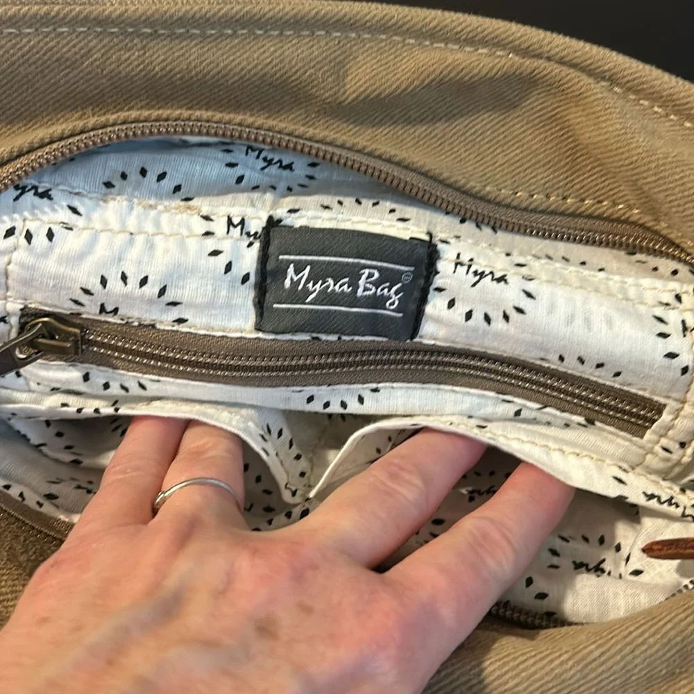 Myra Camilla Concealed Backpack - Picture 7 of 8